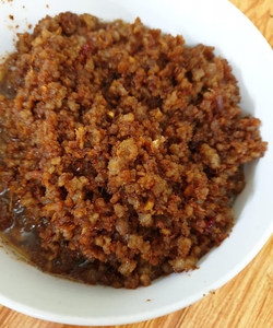 Thịt chưng mắm tép