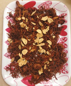 Heo khô cháy tỏi