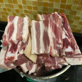 Thịt lợn ba chỉ Nga, freeship mua sắm online 