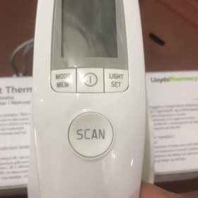 Nhiệt kế Beurer Sản xuất tại Đức luôn mua sắm online 