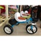 Xe 3 bánh có bình nước,